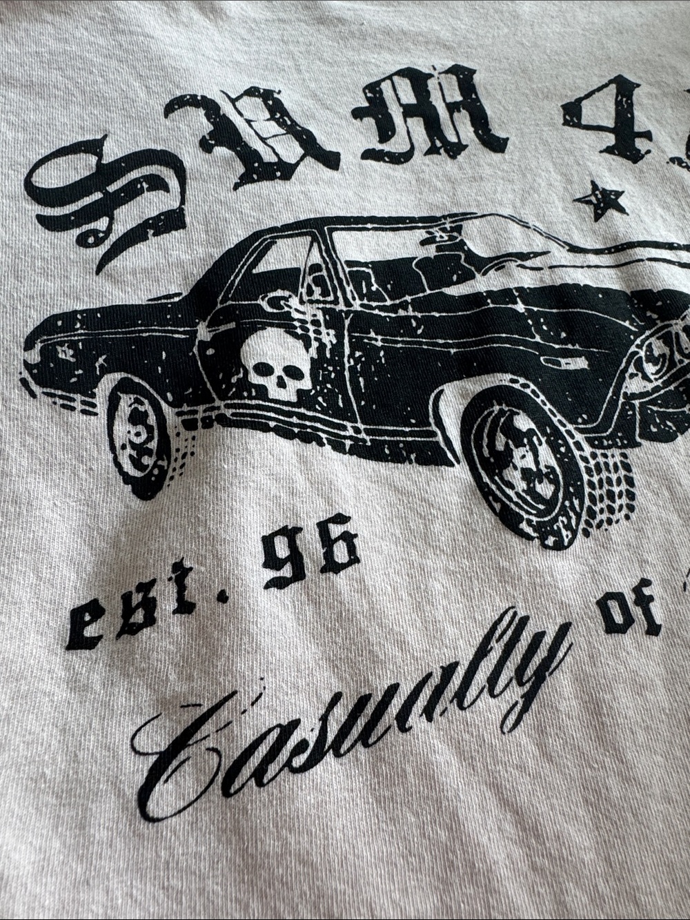 H&M Light Pink Graphic Crop Tee with Vintage Car Print - Picture 9 of 10
